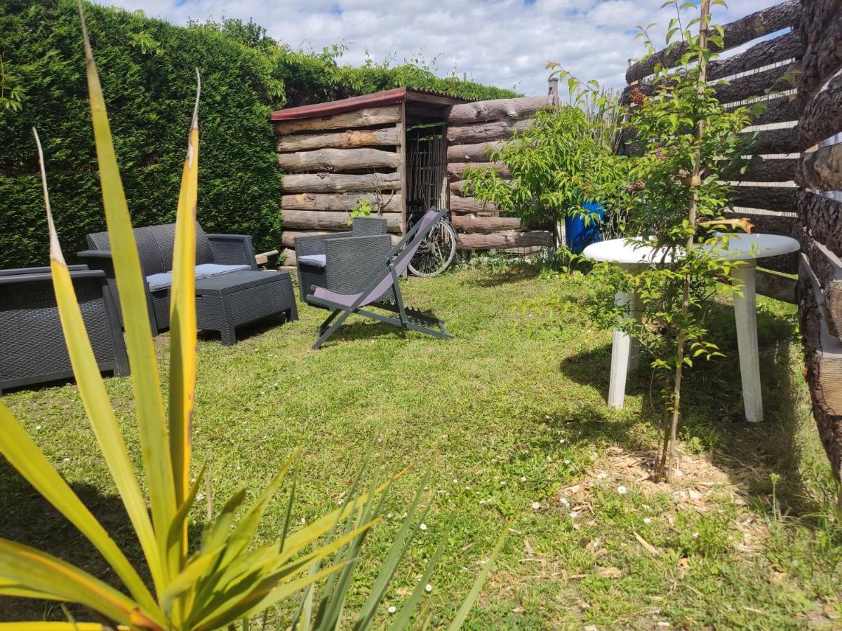 Cottage La Dune Avec Piscine Les Cigales Du Bassin A Gujan-Mestras Exterior photo